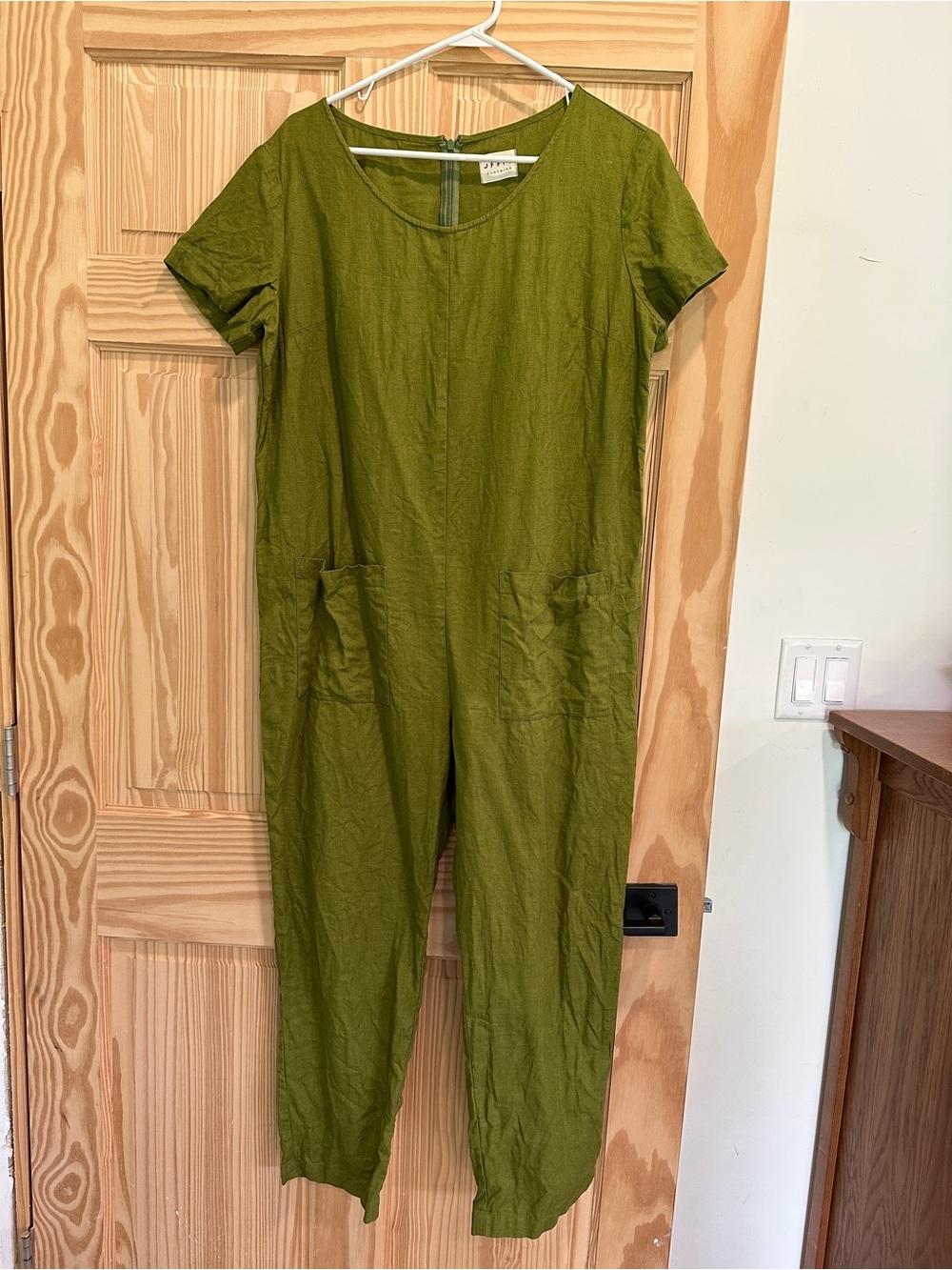 OffOn M/L Classic Short sleeve linen jumpsuit